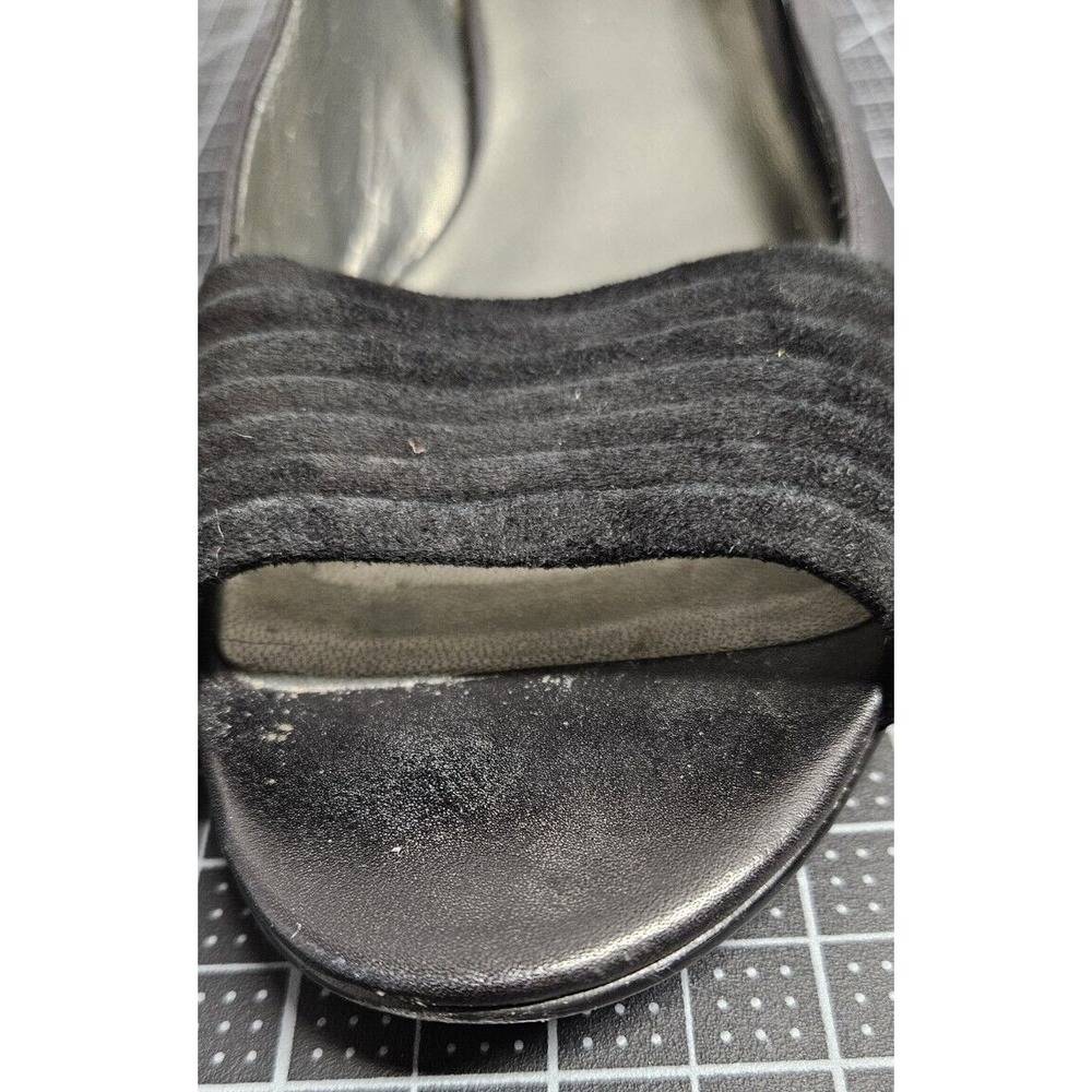 COLE HAAN peep toe velvet upper leather wedges Sz 10AA‎ - Picture 3 of 15